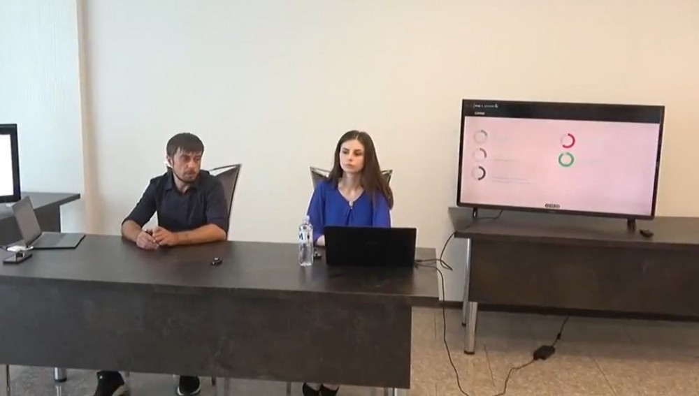 LIVE // Prezentarea rezultatelor exit-poll realizat de Compania „Intellect Group” în colaborarea cu asociația SPERO